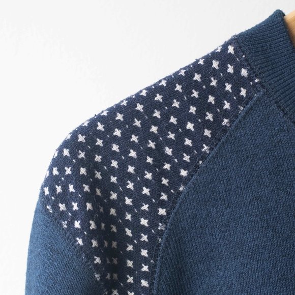 Lezat Sweater - Picture 4 of 6